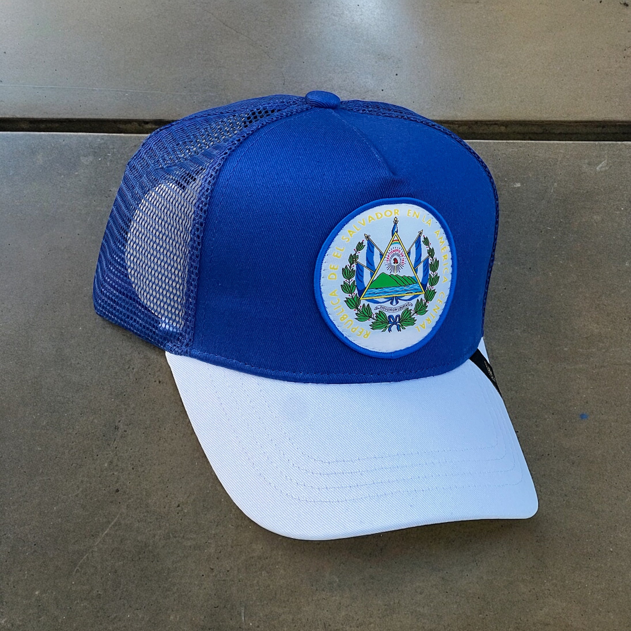 El Salvador Two Tone Adjustable Hat