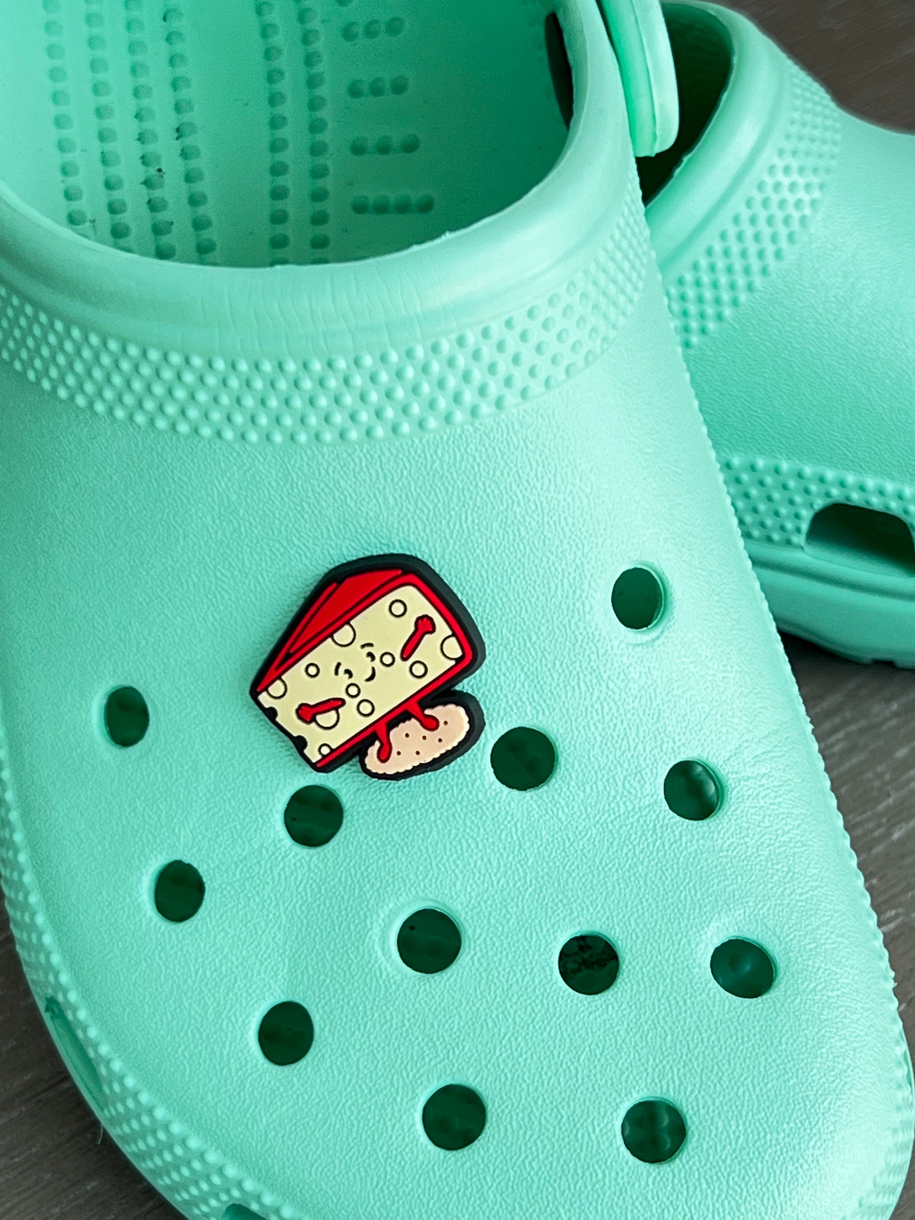 Queso Gouda Croc Charm